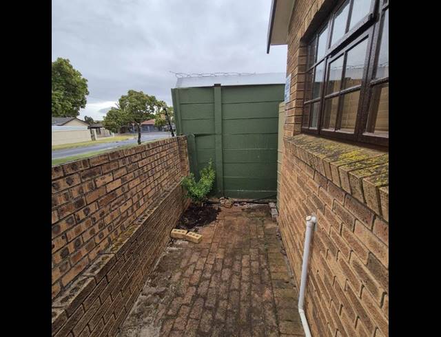 1 bed property to rent in WELGELEGEN 2